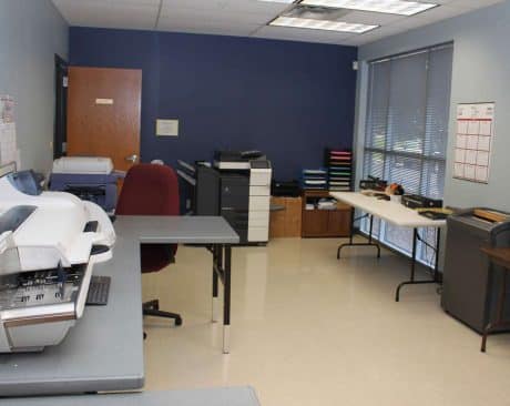 Printshop mailing services room